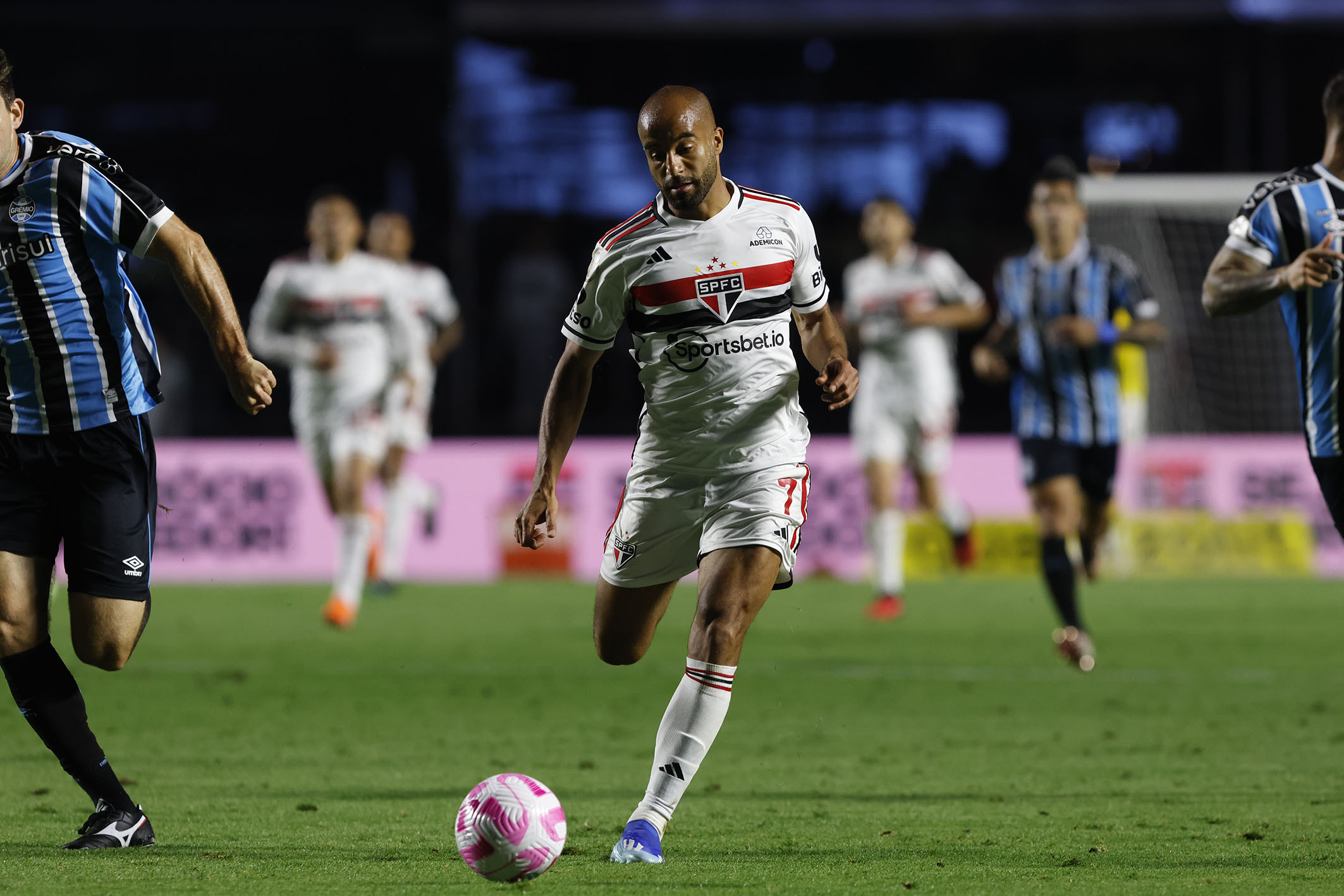 Lucas Moura São Paulo