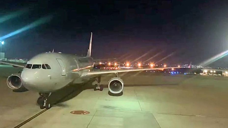 Mais um voo da FAB com repatriados de Israel chega ao Rio