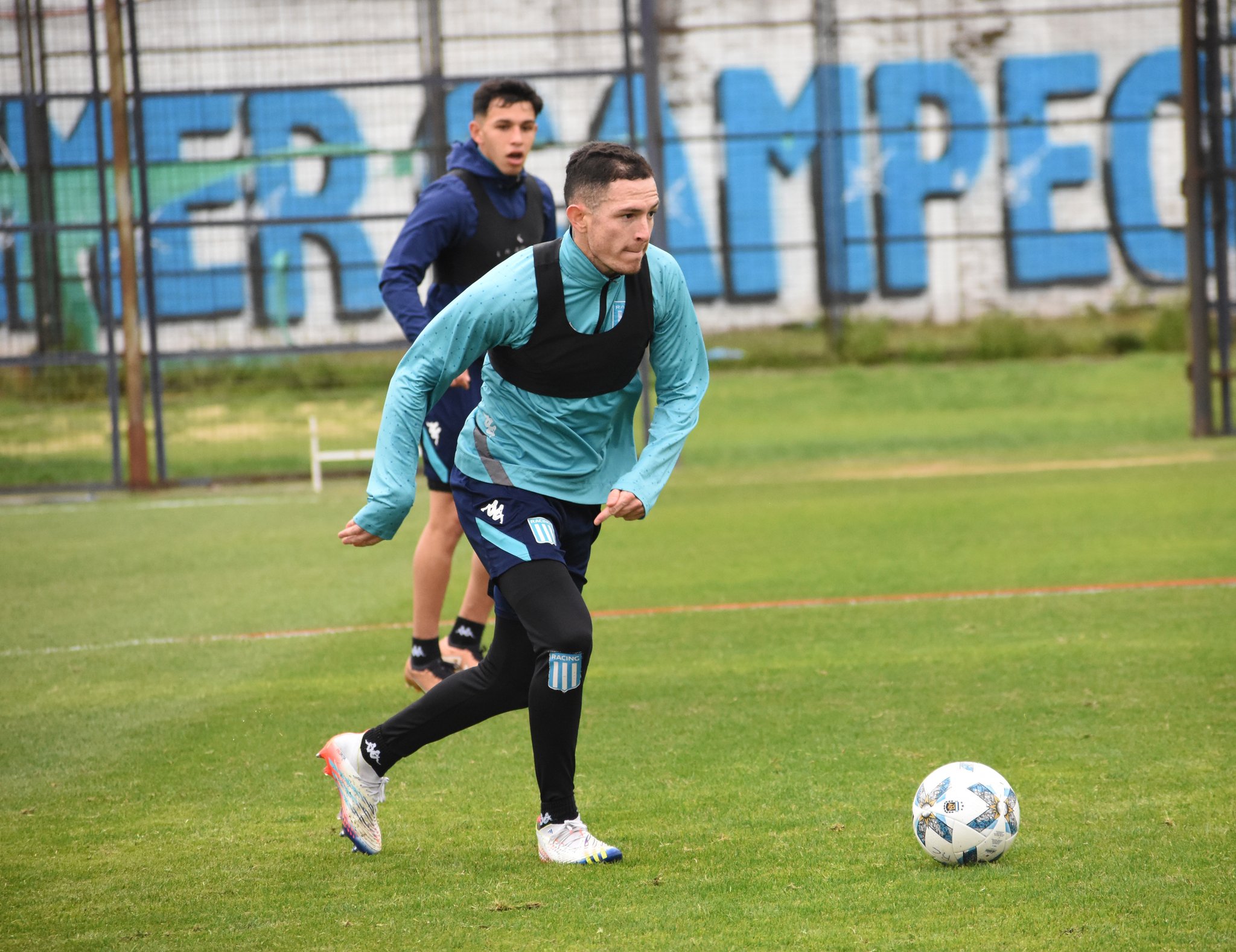 Quem é e como joga Aníbal Moreno, primeiro reforço do Palmeiras para 2024 -  Estadão