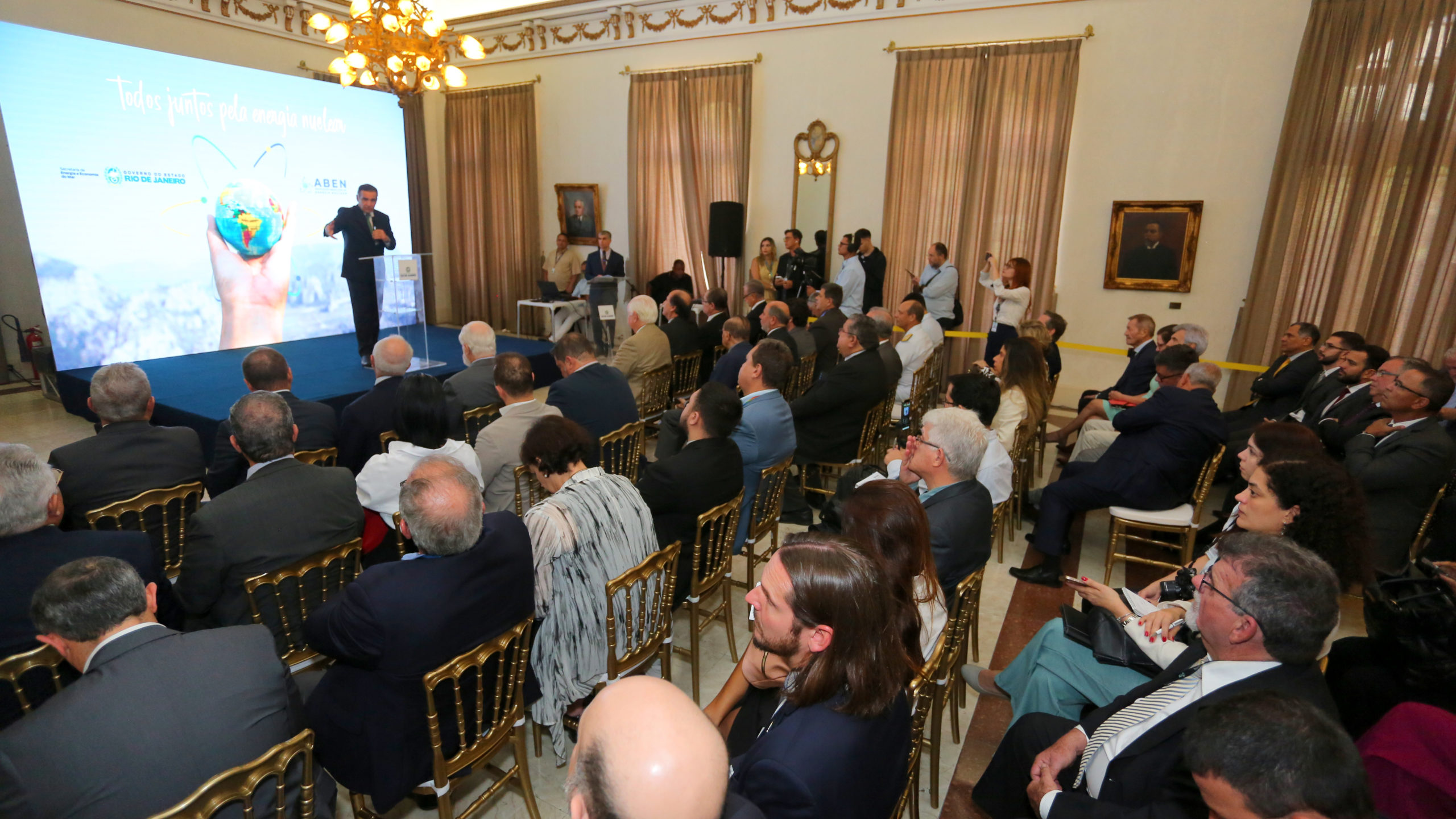 Governo do RJ e Associação Brasileira de Energia Nuclear assinam memorando para impulsionar o setor