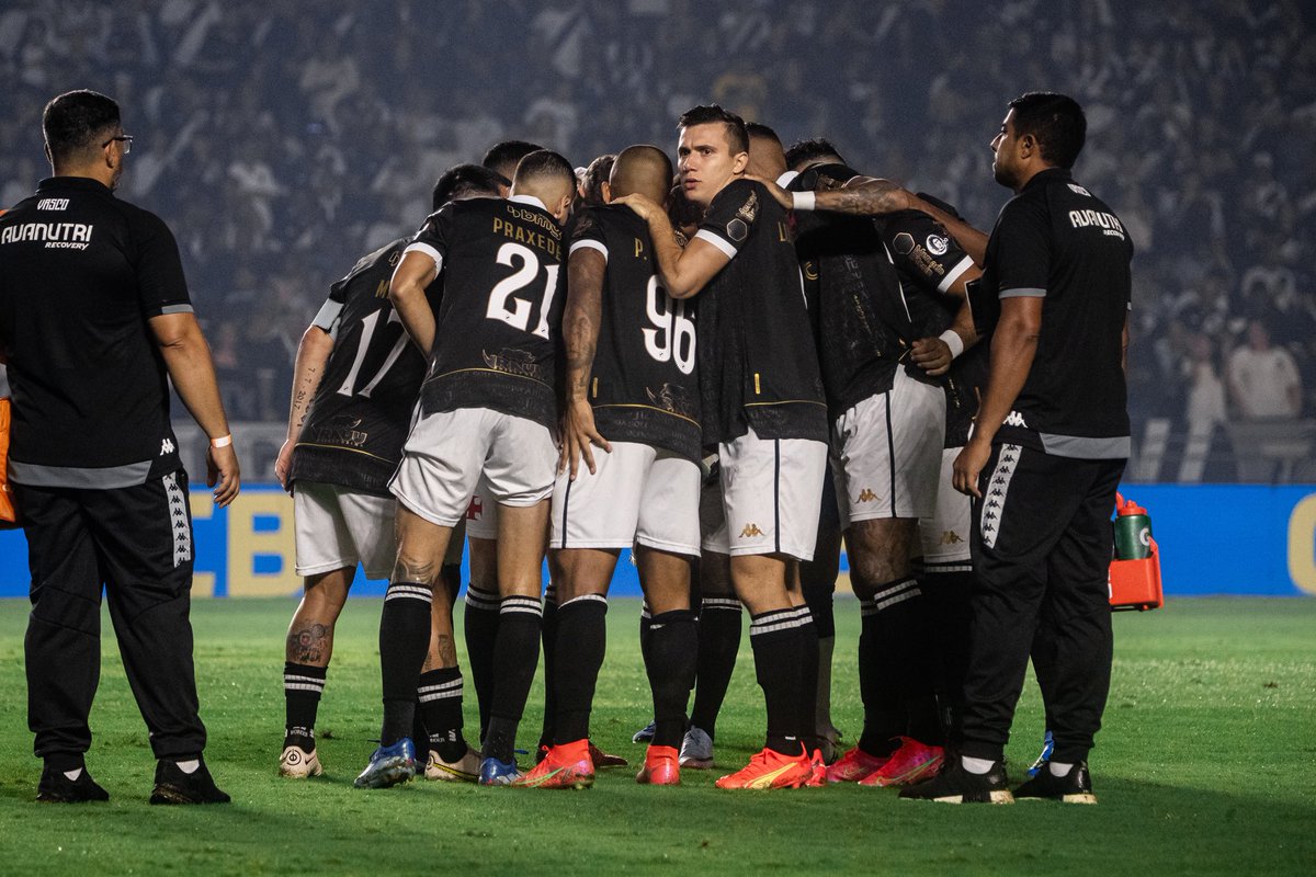 Escalação do Vasco: time, dúvidas e desfalques contra o Goiás