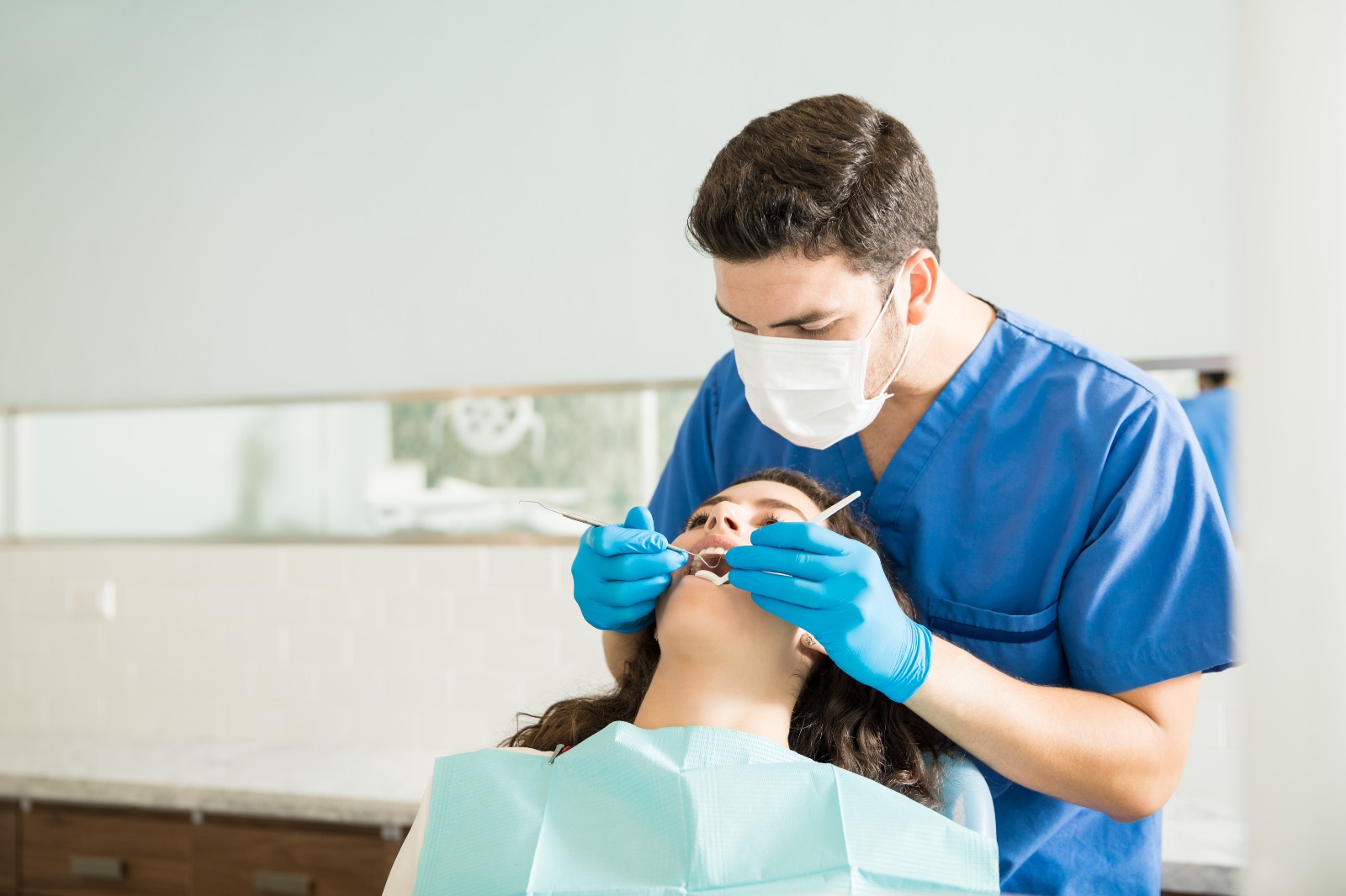 Dia do Dentista: Desmistificando mitos sobre as consultas