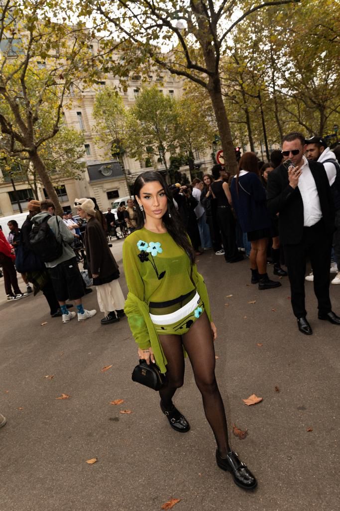 Com look arrebatador, Bianca Andrade participa de desfile de marca em Paris (Foto: @onlylusca/ Divulgação)