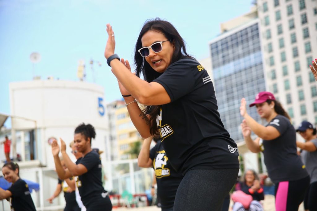 Praia de Copacabana ganha polo do Empoderadas