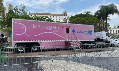 Mamógrafo Móvel oferece exames gratuitos no Largo da Carioca