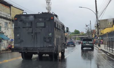 Blindado da Polícia Militar na Cidade de Deus