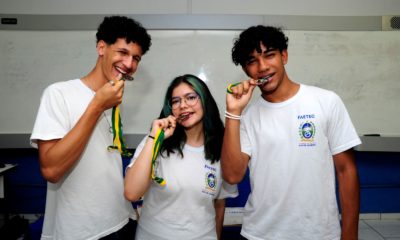 Alunos da Faetec conquistam medalhas nas Olímpiadas Canguru de Matemática