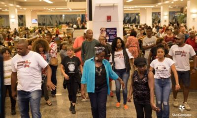 Baile Charme agita a sexta-feira pós feriado no Shopping São Gonçalo (Foto: Divulgação)