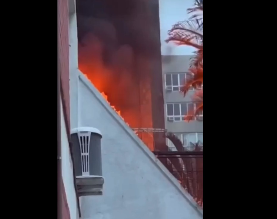 Incêndio atinge apartamento em Ipanema, na Zona Sul do Rio (Foto: Divulgação)