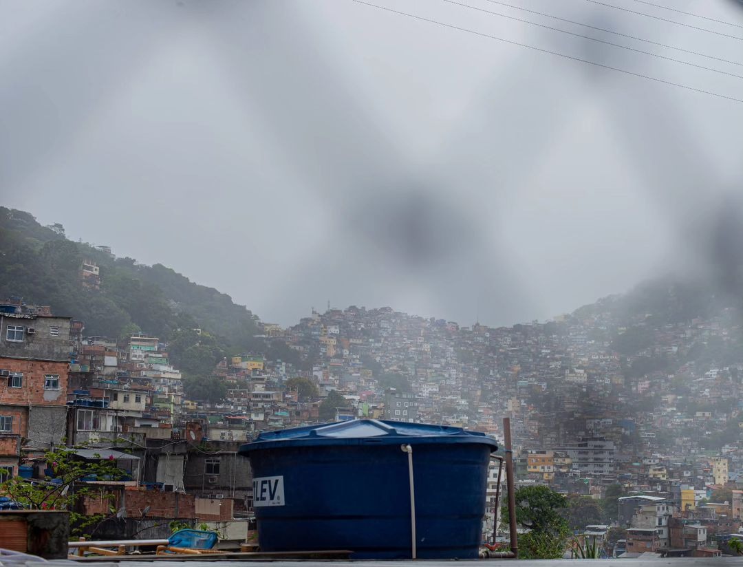 Confira a previsão do tempo para este domingo, no Rio (Foto: @rocinhasoblentes_oficial/ Divulgação)