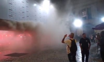 [VÍDEO] Incêndio atinge lanchonete nas Barcas do Rio (Foto: Reprodução)