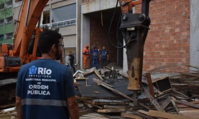 Construção irregular é demolida na Muzema