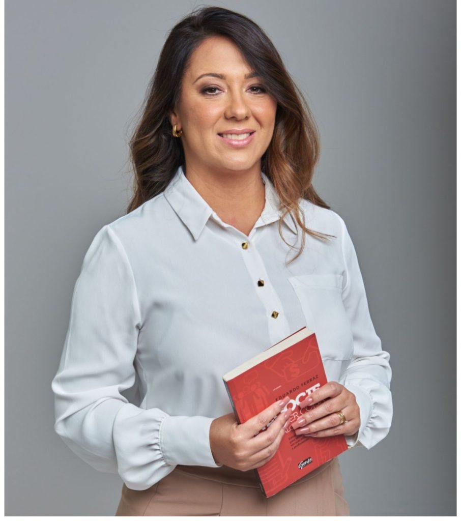 Advogada especialista em direito previdenciário Sarita Lopes