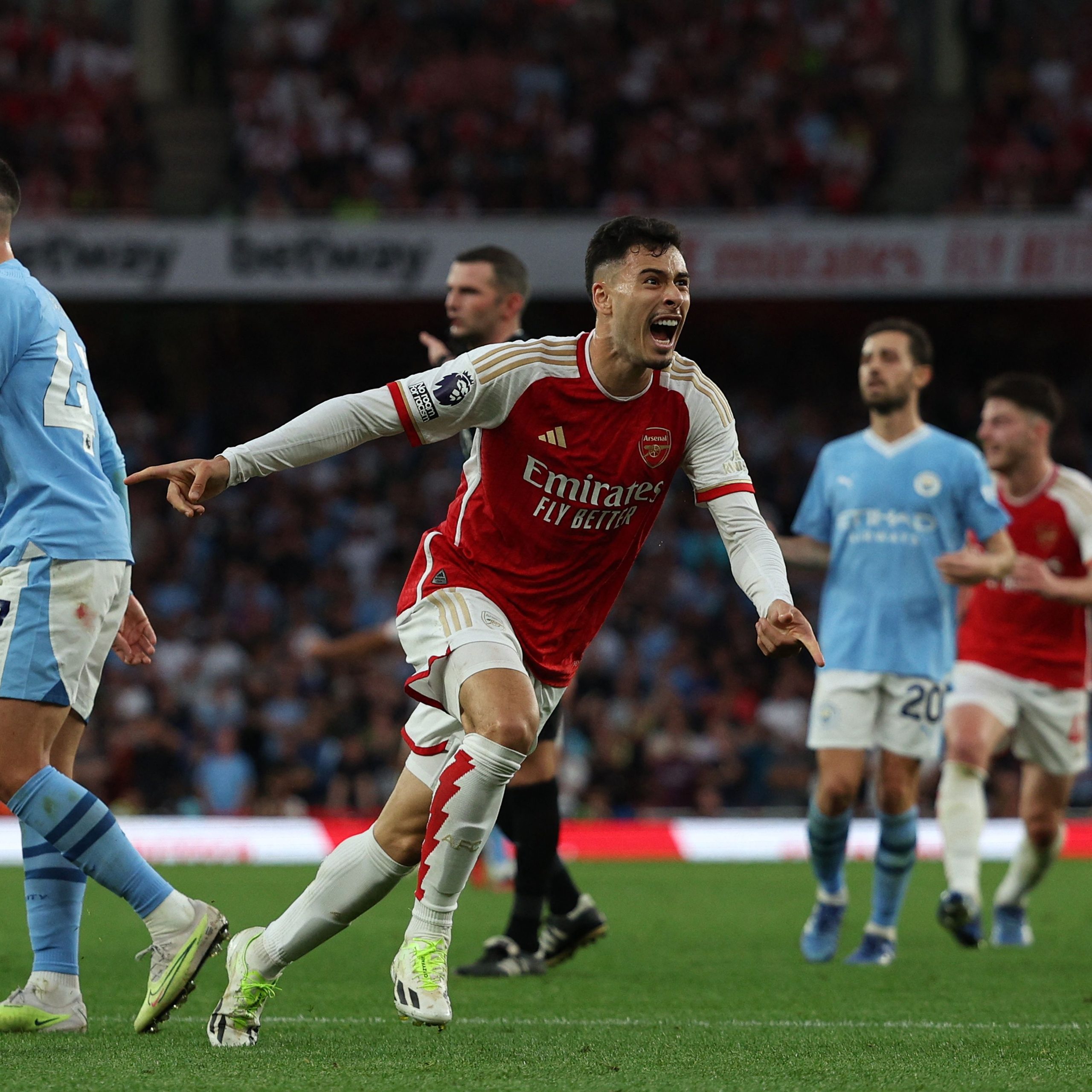 Gabriel Martinelli marca na reta final e Arsenal vence o Manchester City no  Campeonato Inglês - Jogada - Diário do Nordeste