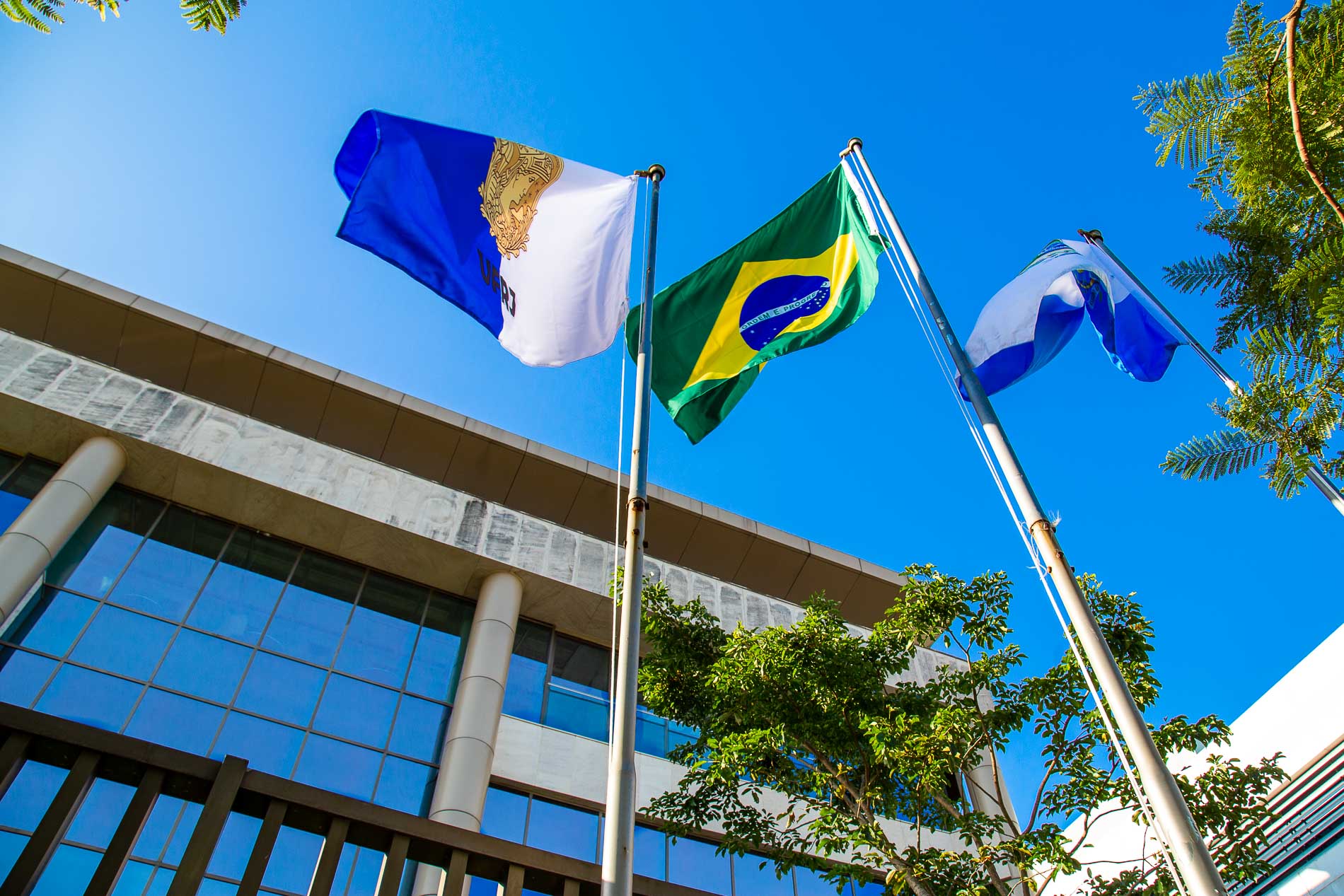 UFRJ sobe em ranking internacional e se mantém como melhor universidade federal do Brasil