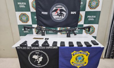 Polícia civil e federal prendem suspeito e apreendem armamentos na BR 101 (Foto: Divulgação)