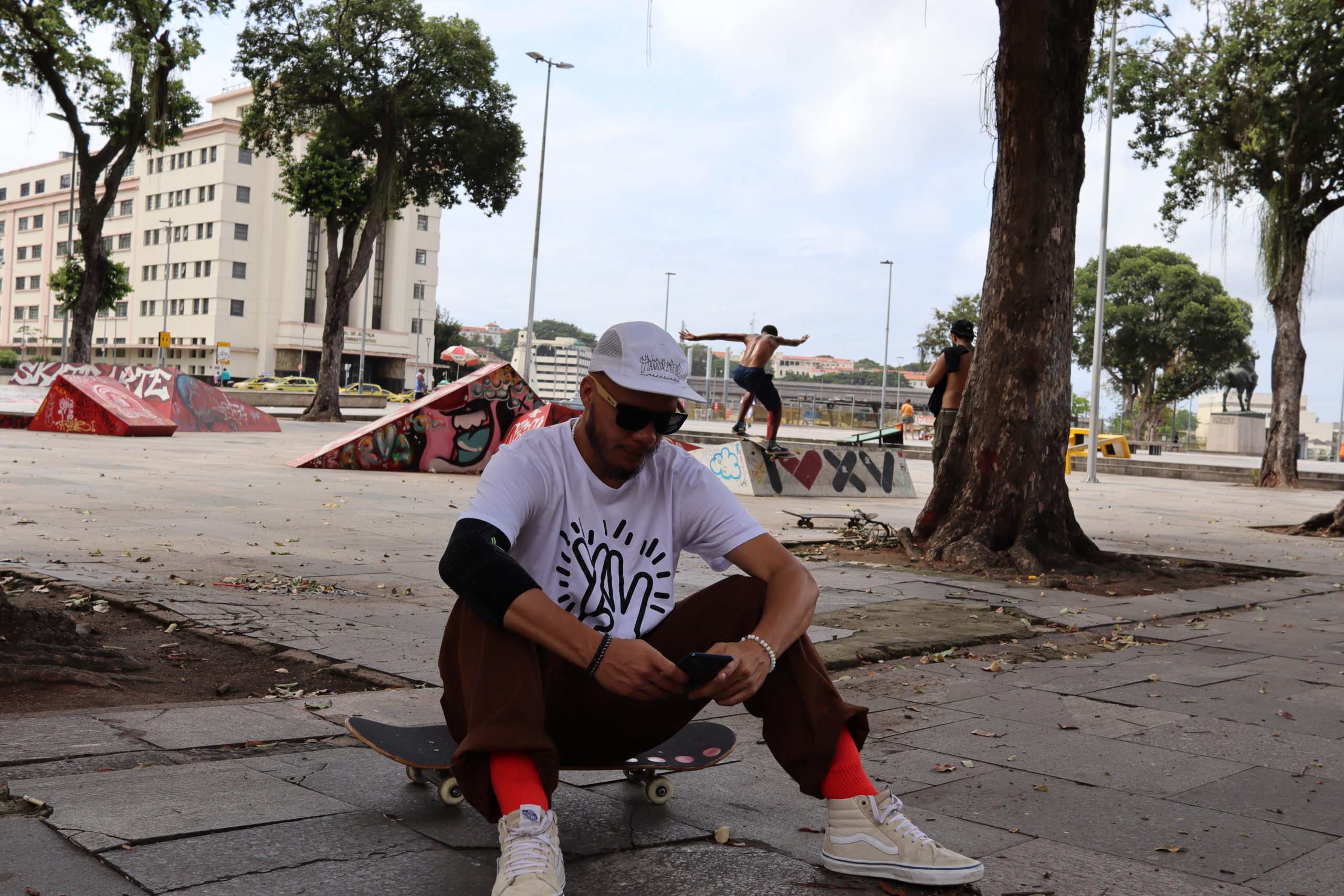 Alunos da PUC-Rio criam o 'Rodas App' para conectar skatistas a projetos sociais (Foto: Mafe Reis/ Divulgação)