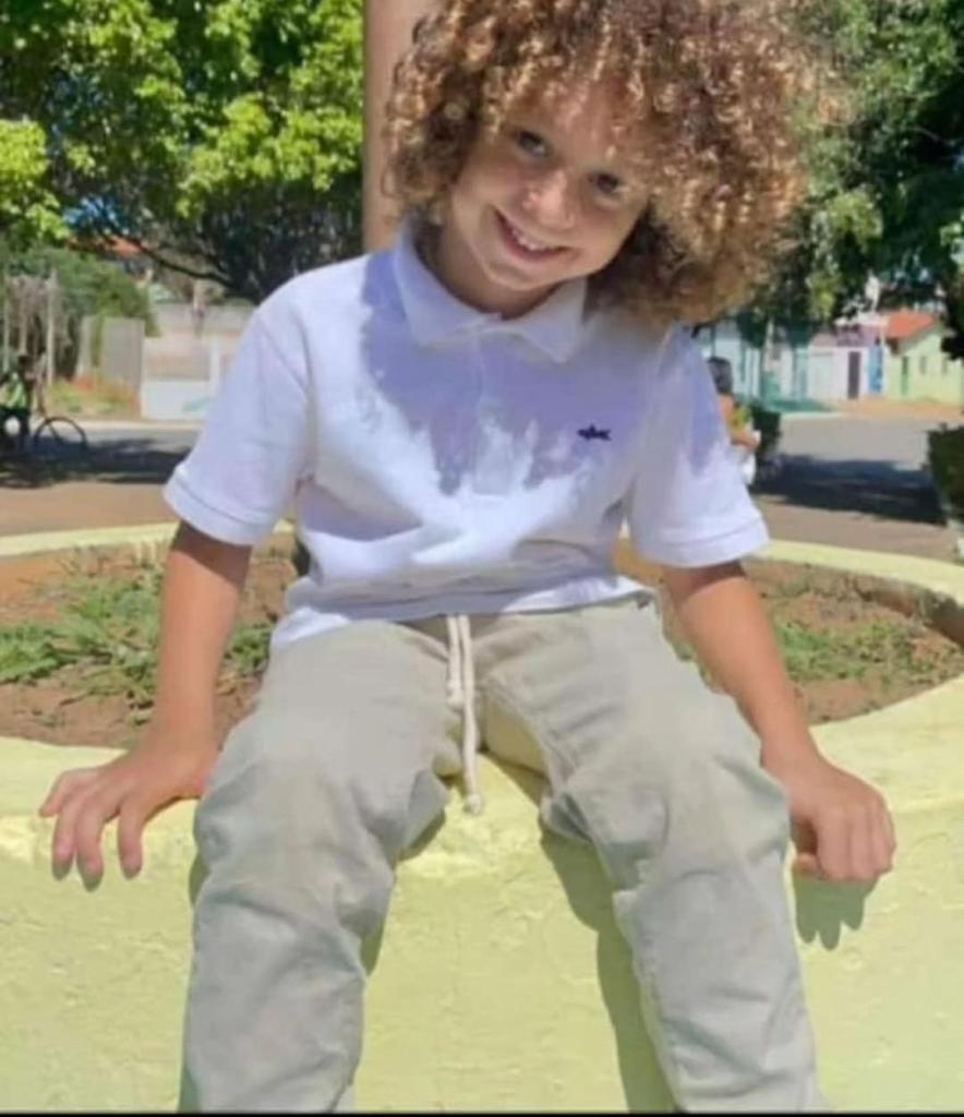 Pai mata filho de cinco anos em Minas Gerais