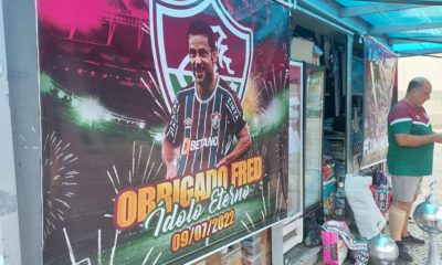 Cores do Fluminense tomam conta da cidade do Rio