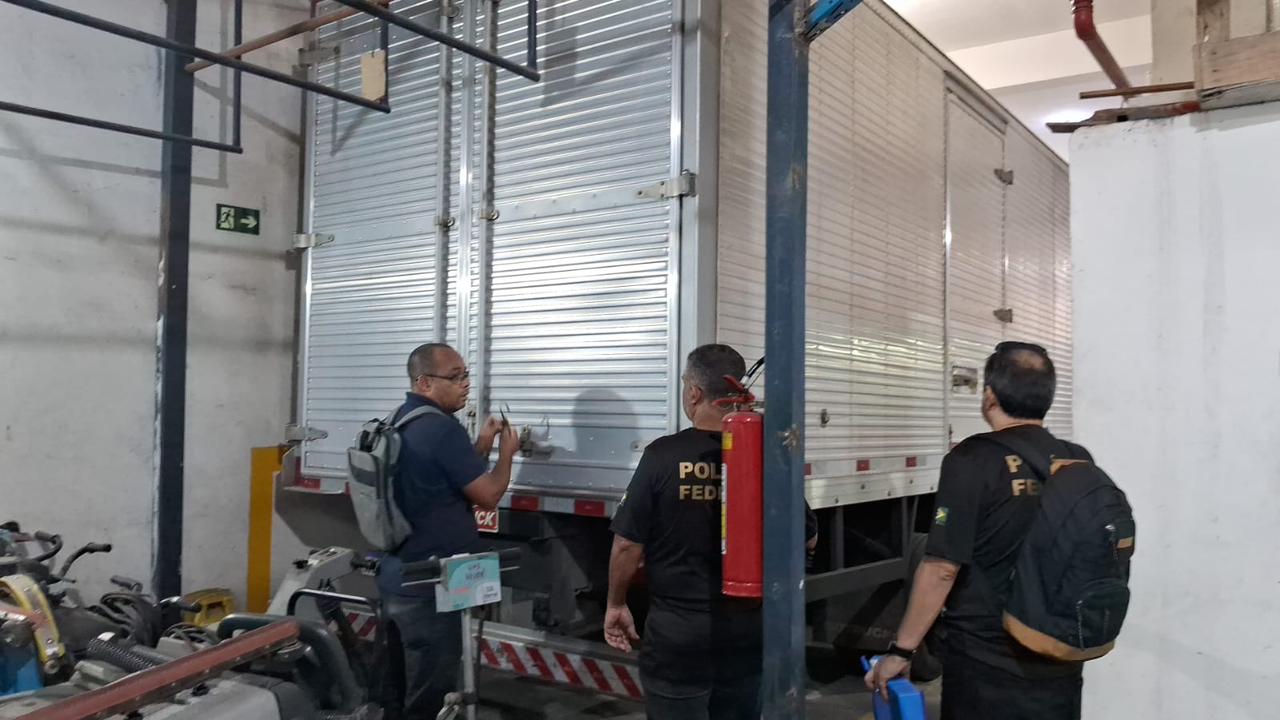 PF faz operação contra comércio ilegal de mercúrio em quatro estados, incluindo o Rio