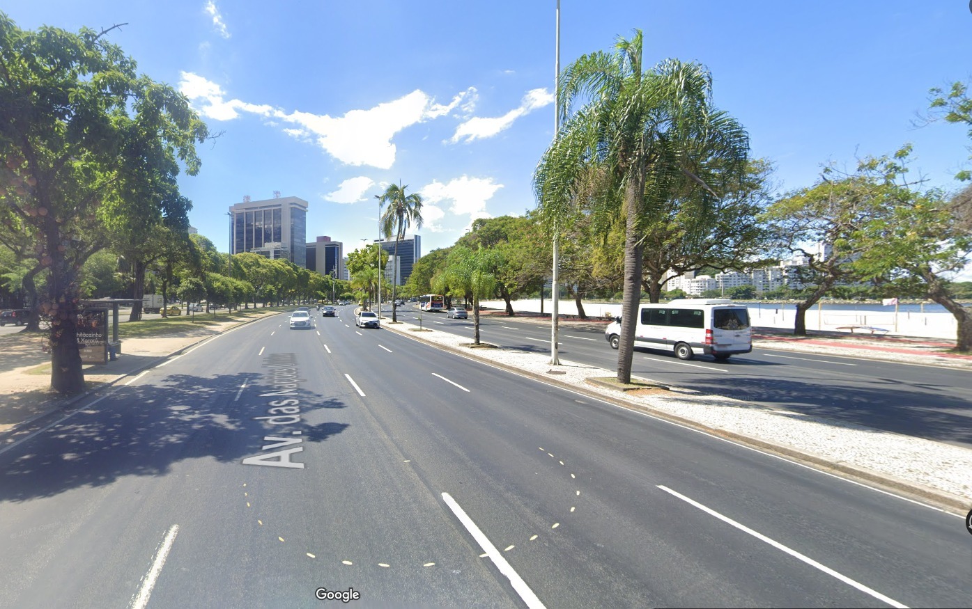 Idoso morre após ser atropelado por carro em Botafogo, na Zona Sul do Rio (Foto: Reprodução/ Google Maps)