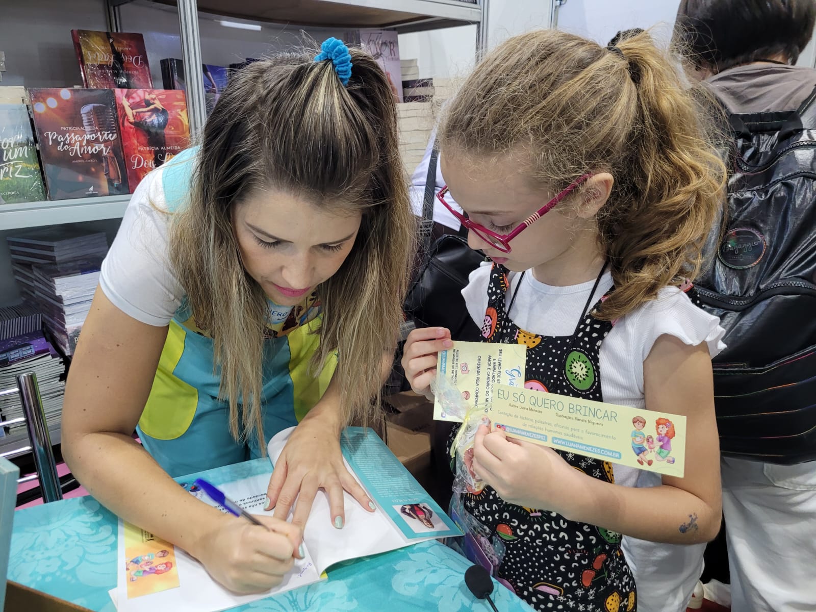 Feira Literária de Paraty: Contação de história infantil conscientiza sobre equidade de gênero (Foto: Divulgação)