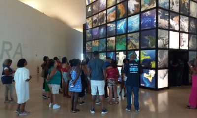 Projeto social leva mais de 3 mil moradores de favelas e comunidades aos principais pontos do Rio