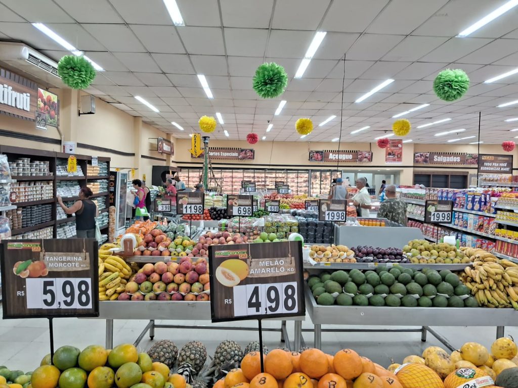 Reinauguração loja Rede Economia, em Caxias