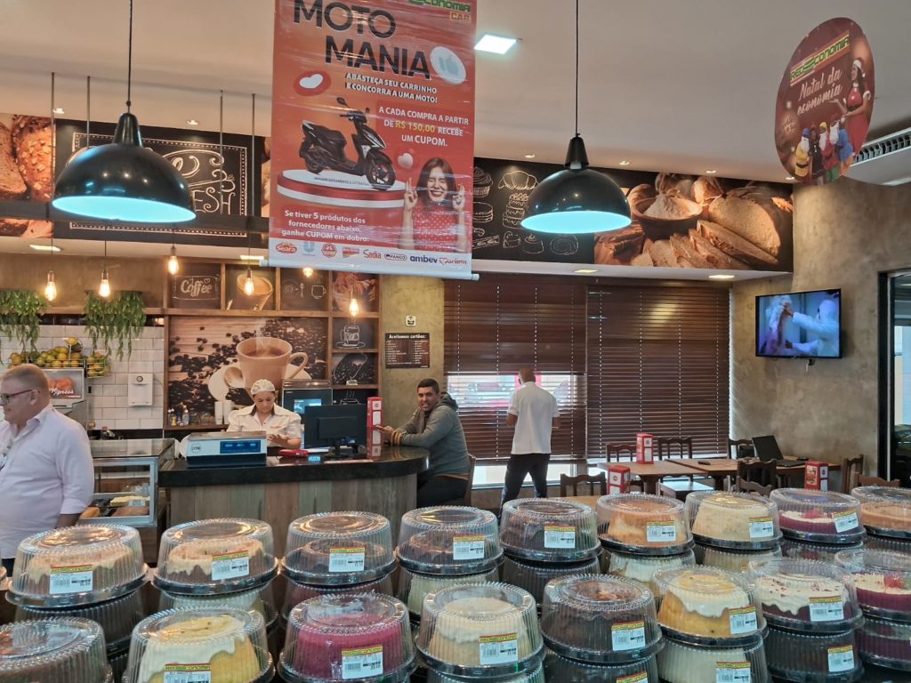 Reinauguração loja Rede Economia, em Caxias