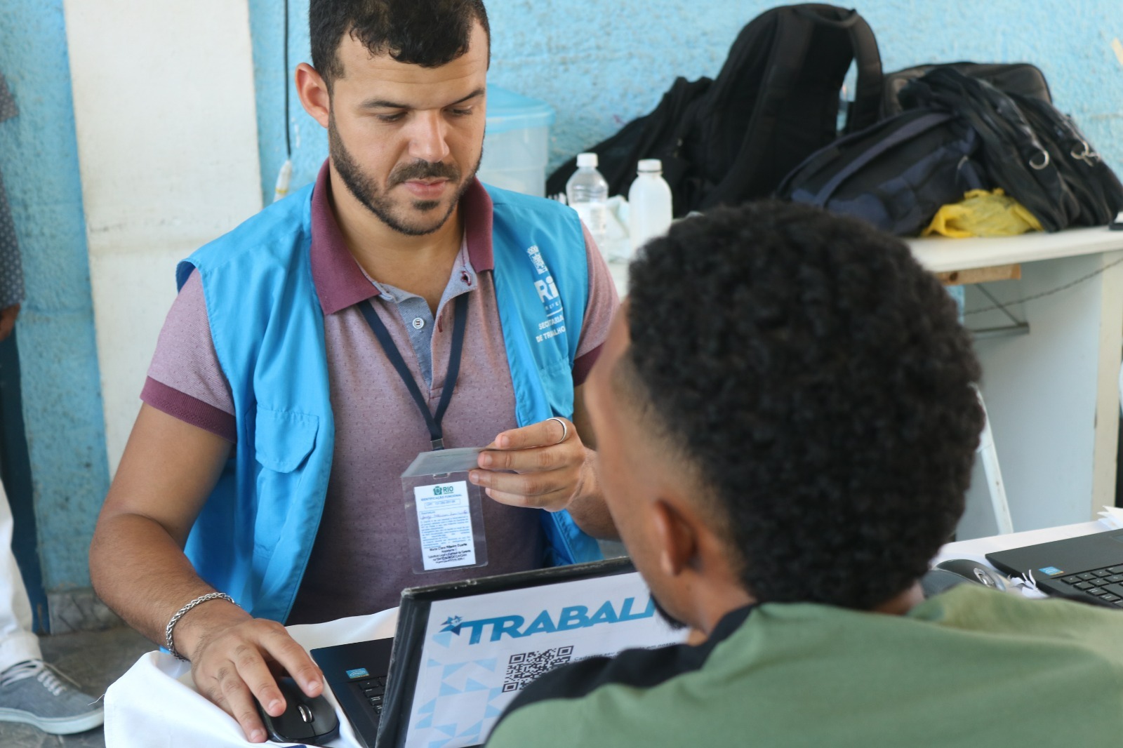 SMTE cadastra trabalhadores em busca de vagas de emprego e cursos de qualificação profissional