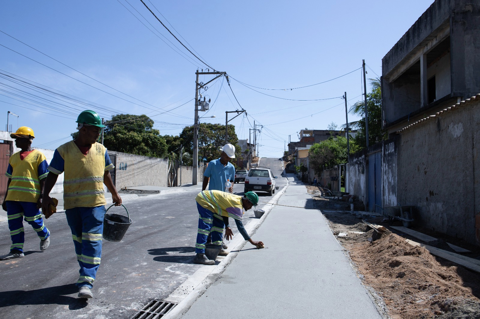 Obras de drenagem e pavimentação avançam em São Pedro da Aldeia