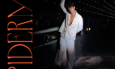 Gabriel Perelo lança seu primeiro álbum "Fiz este álbum na tentativa de tocar eu mesmo"