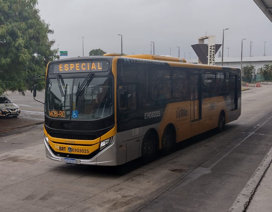 Prefeitura do Rio entrega Nova Transoeste e renova 100% da frota do BRT