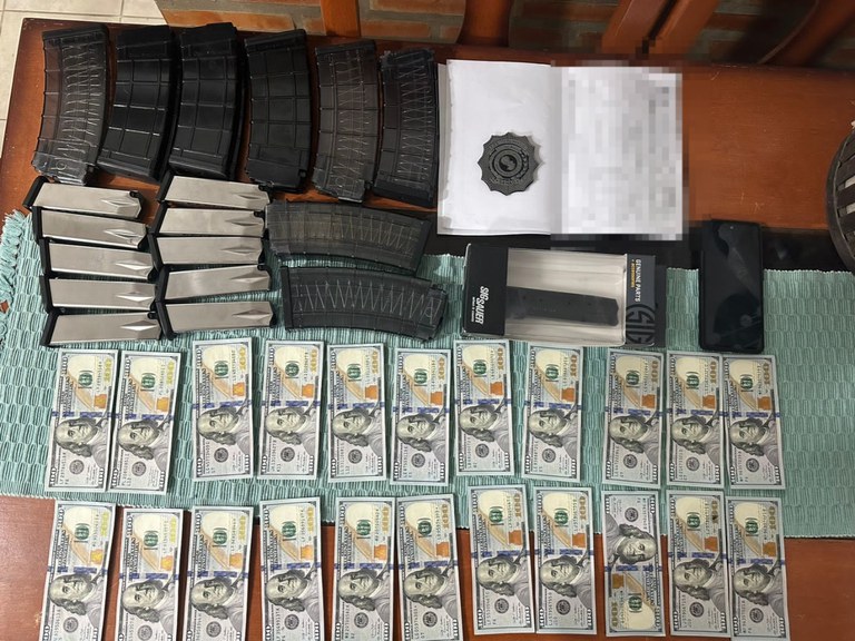 Apreensão feita em ação contra contrabandista que vendia armas para traficantes no Rio 