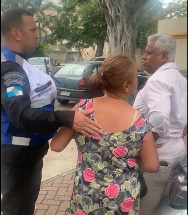 Pais adotivos são presos por estuprar filha de seis anos em São Gonçalo (Foto: Divulgação)