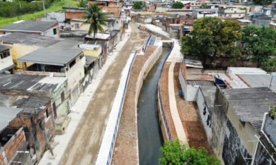 Prefeitura do Rio realiza obra de canalização de rio na Rua Comendador Guerra, na Pavuna (Foto: Divulgação)