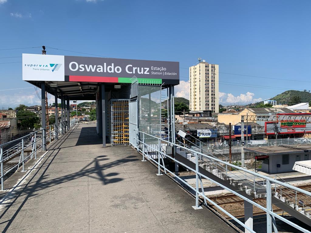 Policial de SP reage a assalto dentro de trem no Rio e mata criminoso (Foto: Divulgação)