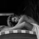 Leticia Spiller leva web à loucura após posar de topless: 'Que sensualidade' (Foto: Reprodução/ Instagram)
