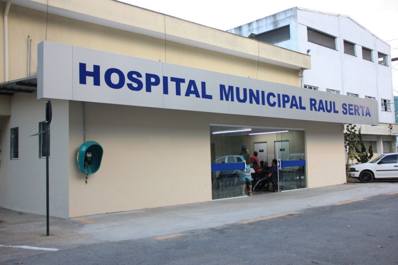 fachada do hospital municipal raul sertã, em nova friburgo