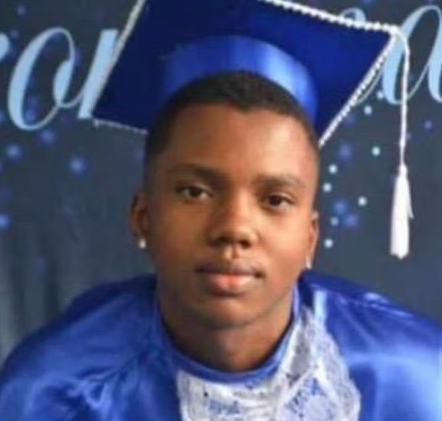 Igor Manoel Paulo, adolescente morto ao se afogar no mar da praia da Barra da Tijuca