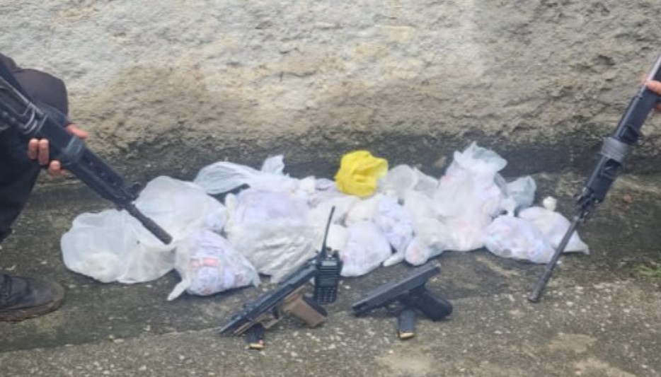 Polícia prende gerente do tráfico da Vila Kennedy