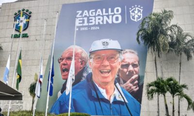 Familiares, ex-jogadores e amigos dão o último adeus a Zagallo (Foto: Thalyson Martins/ Super Rádio Tupi)