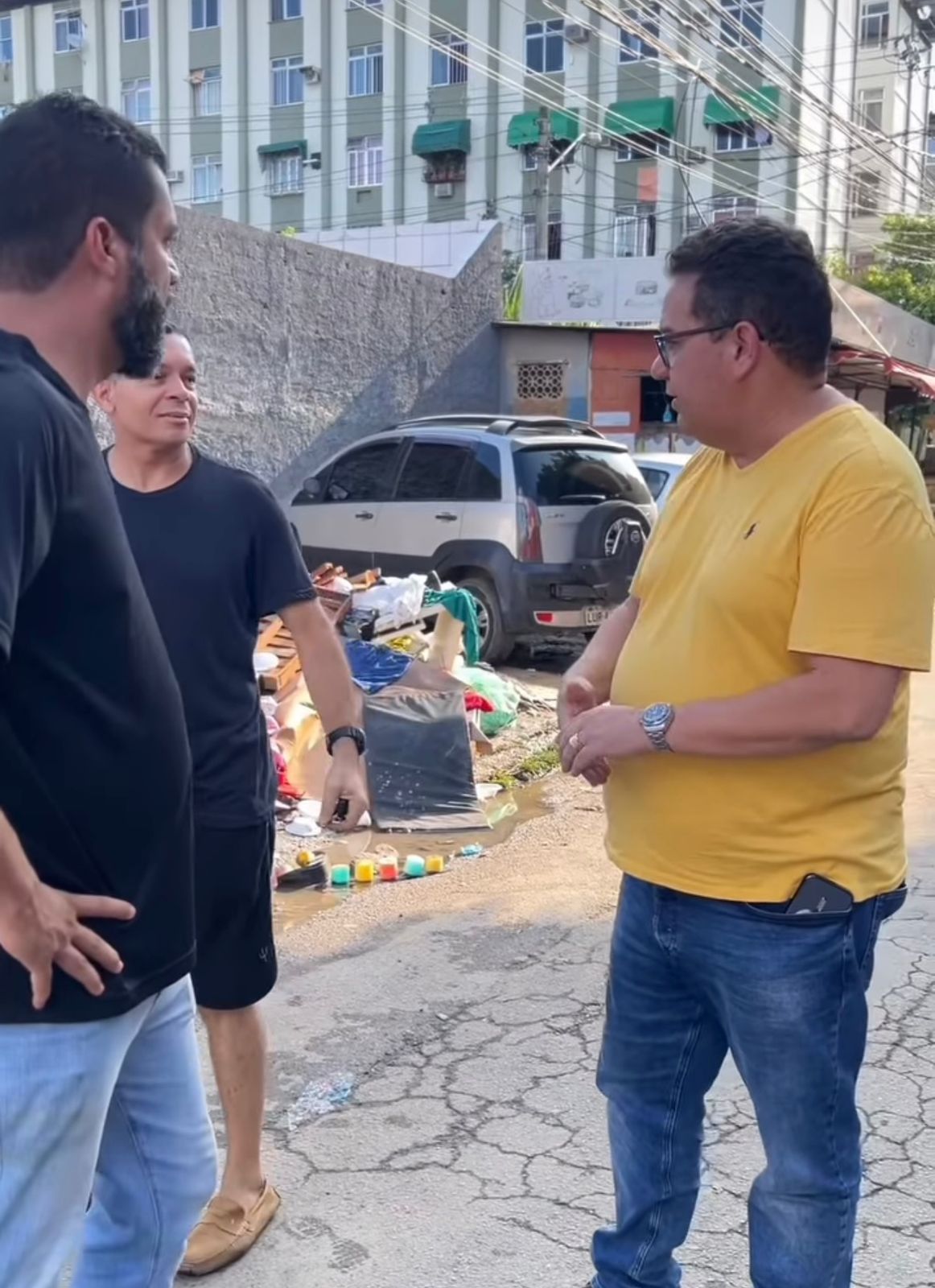 SEIM em colaboração com a Prefeitura do Rio, proporcionando ajuda urgente às vítimas das chuvas (Foto: Divulgação)