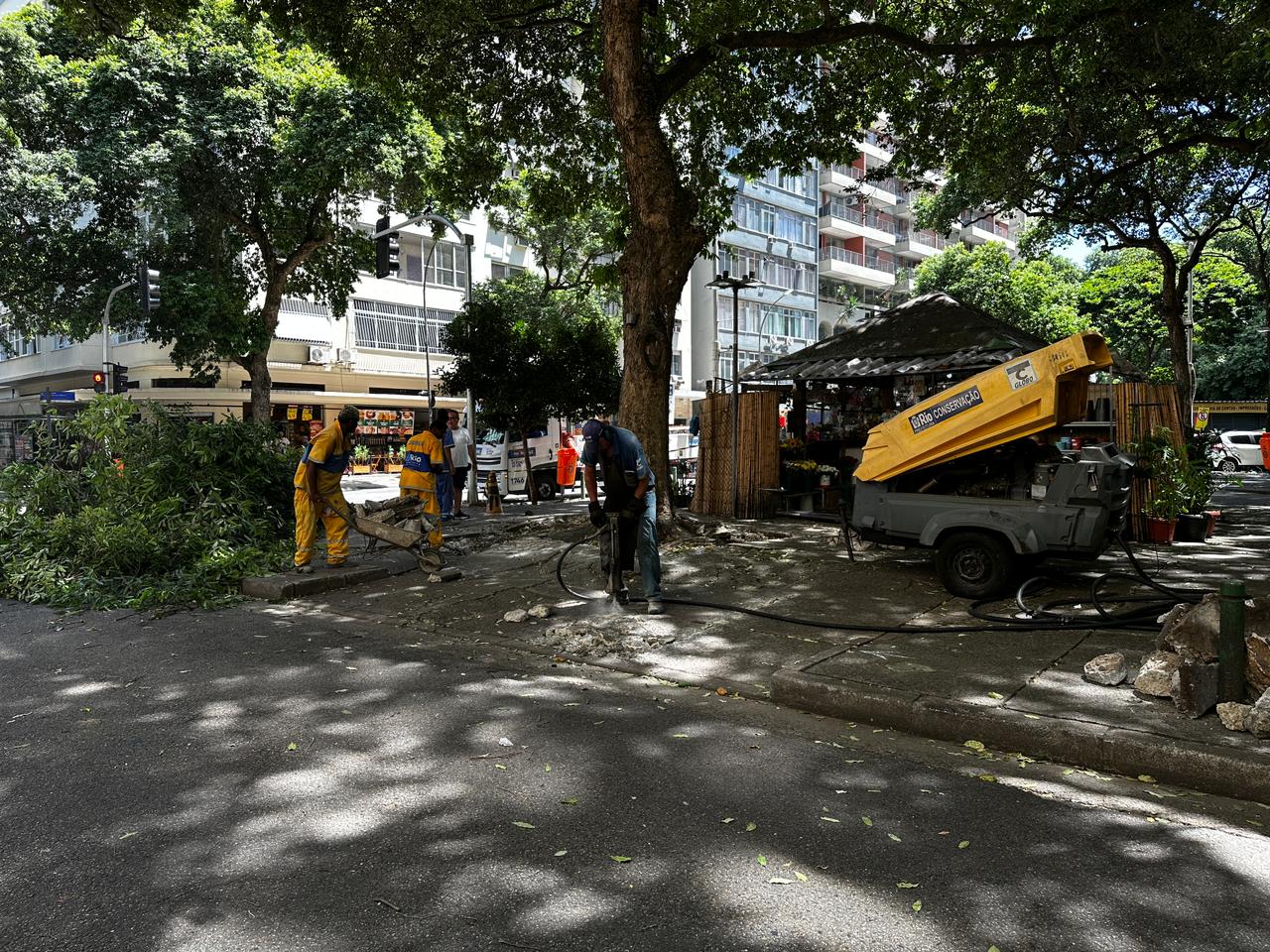 Subprefeitura da Zona Sul leva operação Corredores de Excelência à Praça Inhangá, em Copacabana (Foto: Divulgação)