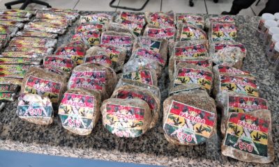 Droga apreendida em veículo abandonado na Rua Leopoldo Bulhões