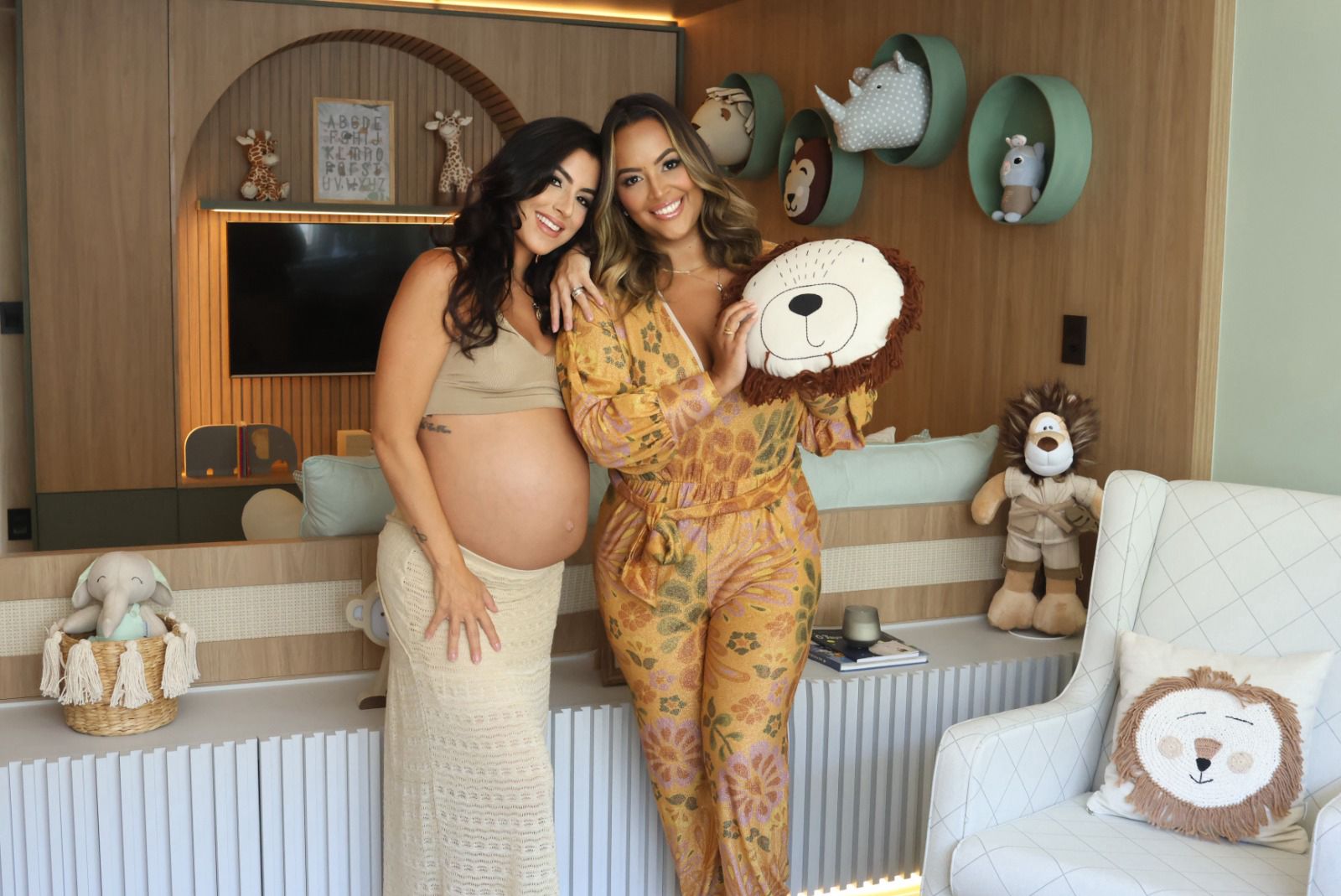 Camila Farani e Tula Tavares abrem o quartinho do primeiro filho, Lucca (Foto: Isaque Ot/ Divulgação)