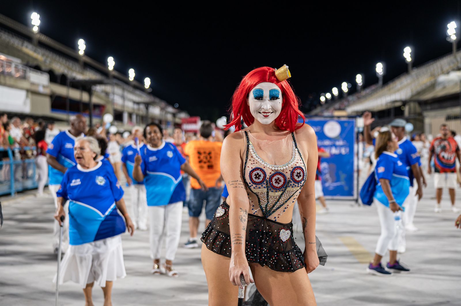 Nanda Marques causa polêmica com micro fantasia e maquiagem artística em ensaio na Sapucaí (Foto: Divulgação)
