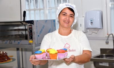 Confeiteira Aline Fonseca, 45 anos