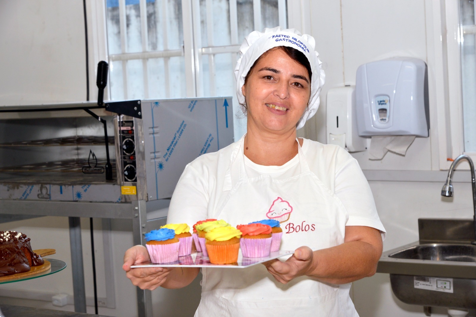 Confeiteira Aline Fonseca, 45 anos