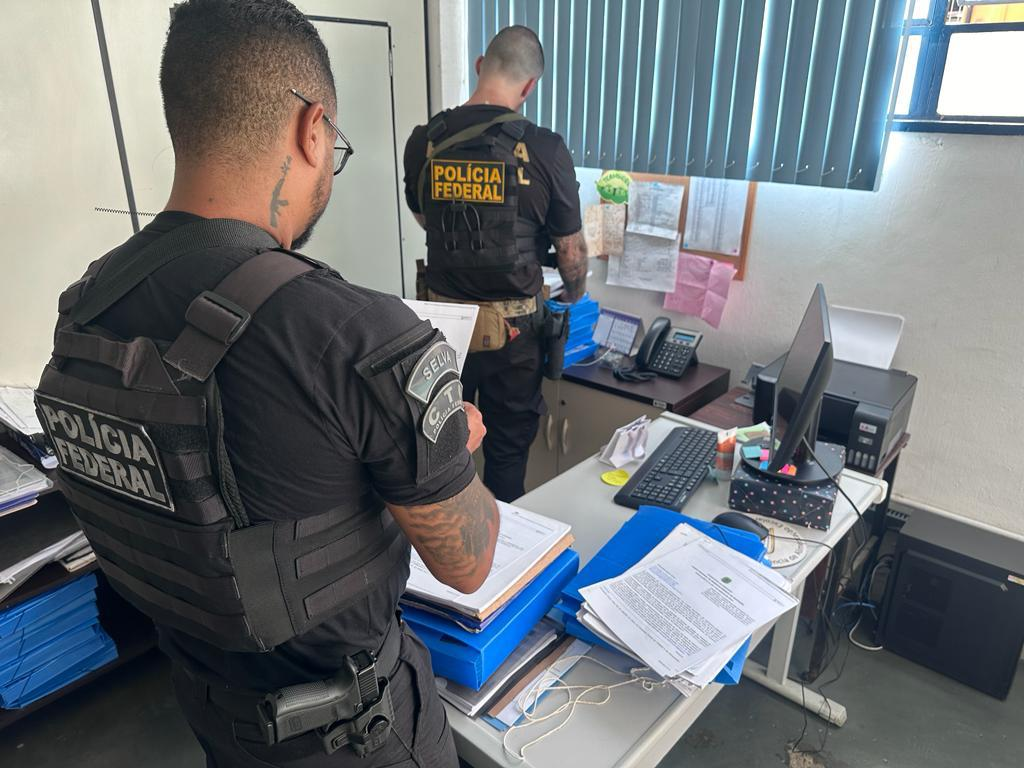 Polícia Federal investiga associação de produtores rurais por suspeita de fraude em merenda escolar no município de Petrópolis (Foto: Divulgação)